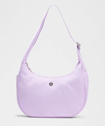 City Essentials Shoulder Bag 4L