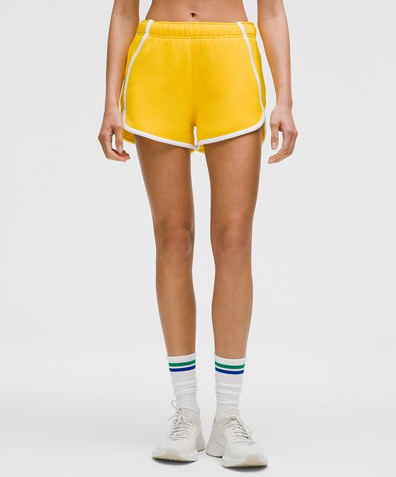 Scuba Mid-Rise Oversized Short 3inches Trim