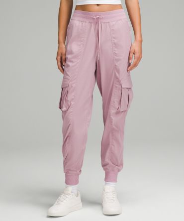 Dance Studio Relaxed-Fit Mid-Rise Cargo Jogger