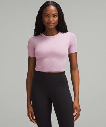 Hold Tight Straight Hem Cropped T-Shirt