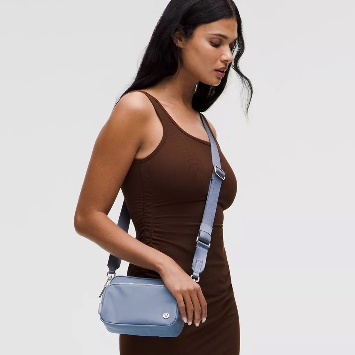 Everywhere Crossbody Bag 2L Metal Hardware