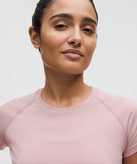 Swiftly Tech Short-Sleeve Shirt 2.0 Waist Length