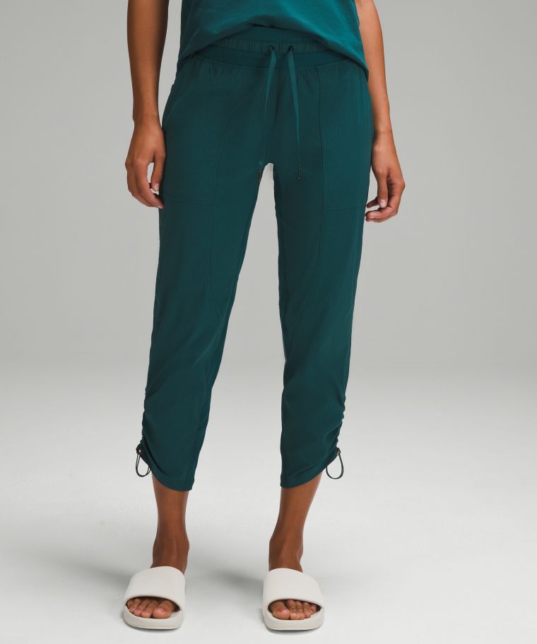 Dance Studio Mid-Rise Cropped Pant