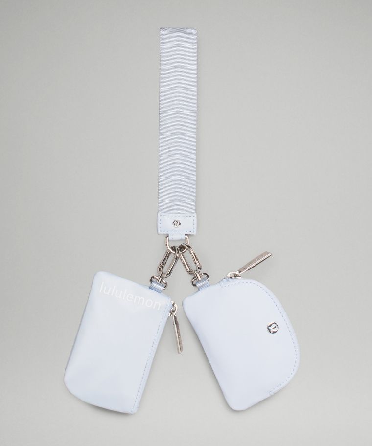 DUAL POUCH WRISTLET Windmill/White